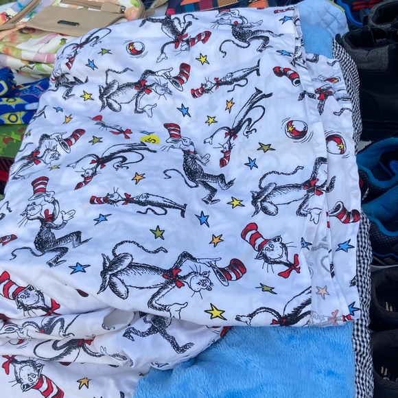 SOLD Dr. Seuss bed set - Picture 1 of 9